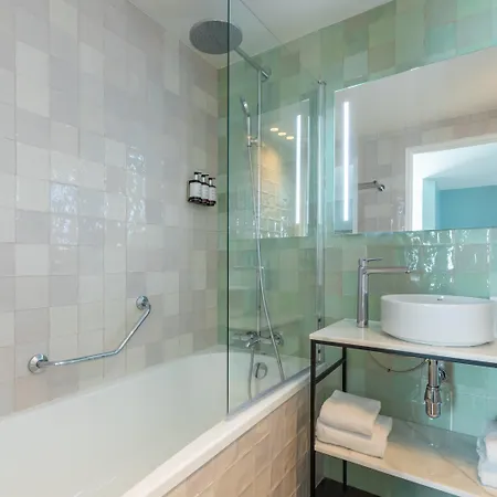 Hotel Voco Montparnasse By Ihg
