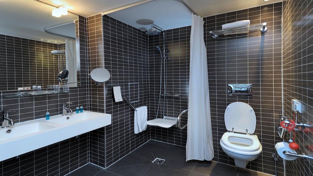 Voco Montparnasse By Ihg Hotel Paris