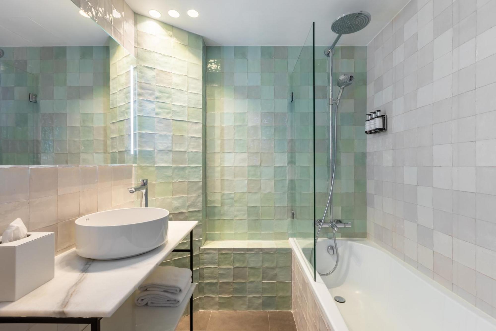 Voco Montparnasse By Ihg Hotel 4*