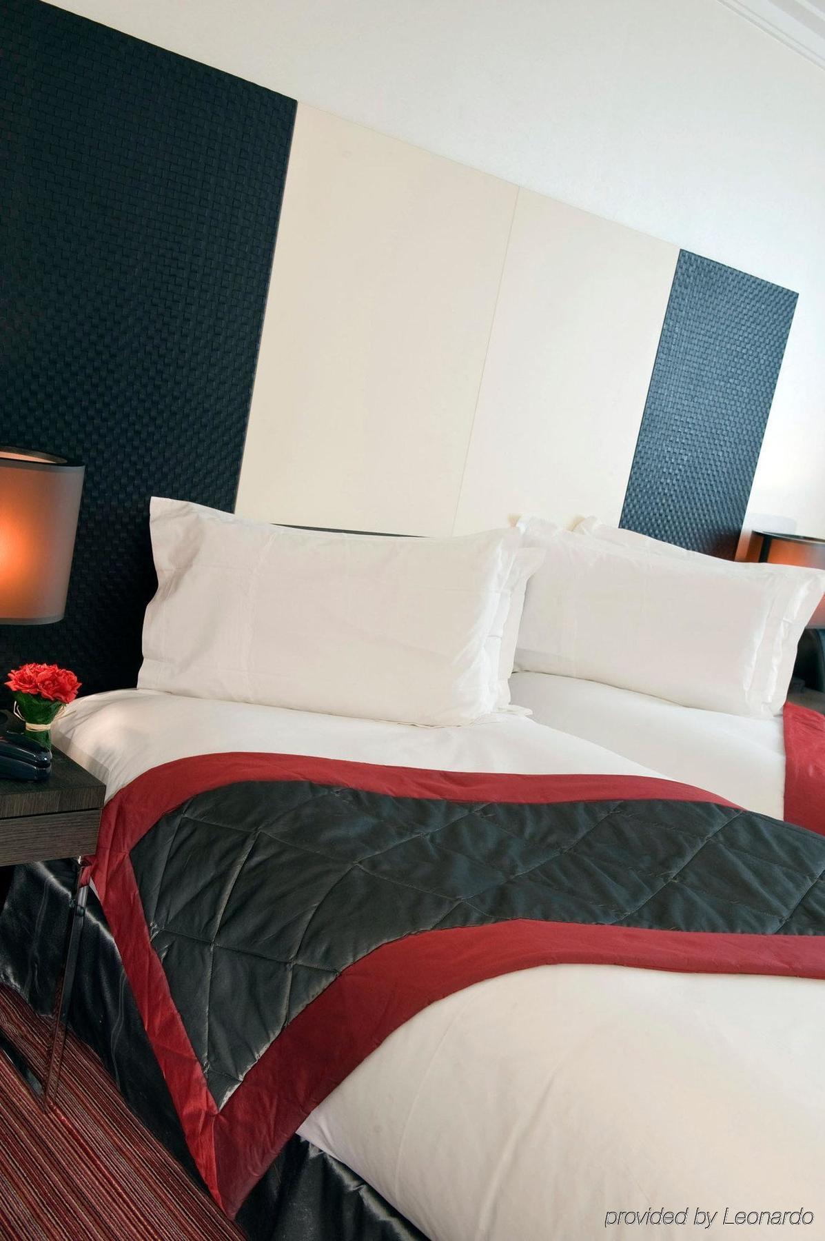 Voco Montparnasse By Ihg Hotel Parigi