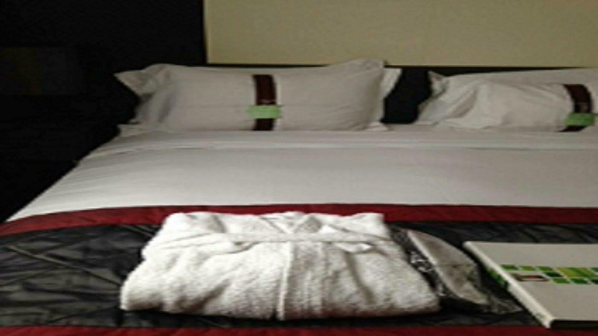 Hotel Voco Montparnasse By Ihg