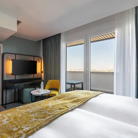 Hotel Voco Montparnasse By Ihg